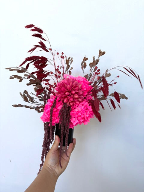 One of a kind | Black ceramic pot (pink)